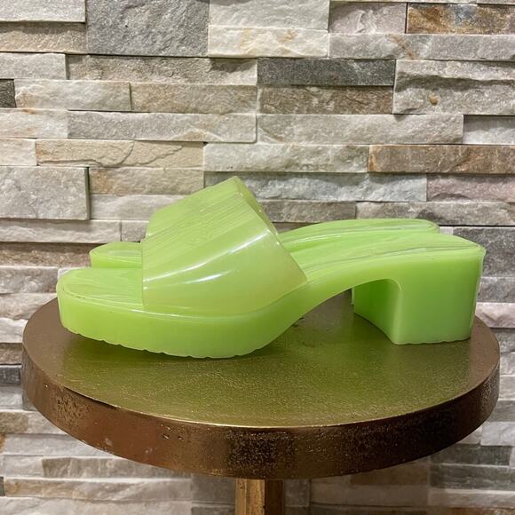 Barbie Neon Green Jelly Block Heels 9 | Platform Slide Sandals, Retro Costume - Picture 3 of 9